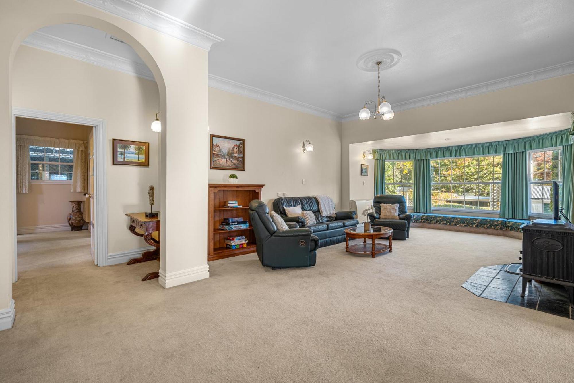 Tasman Holiday Parks Picton Exterior photo The living room
